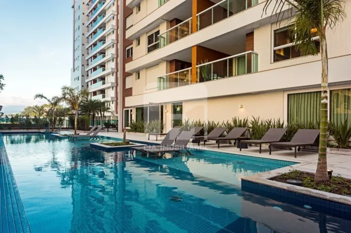 Apartamento mobiliado 02 suítes na Agronômica