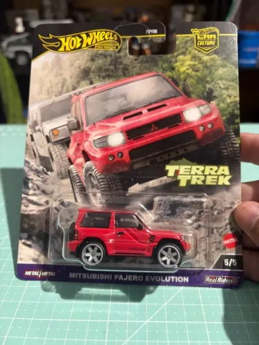 Hot Wheels Mitsubishi Pajero Evolution Car Culture Terra Trek