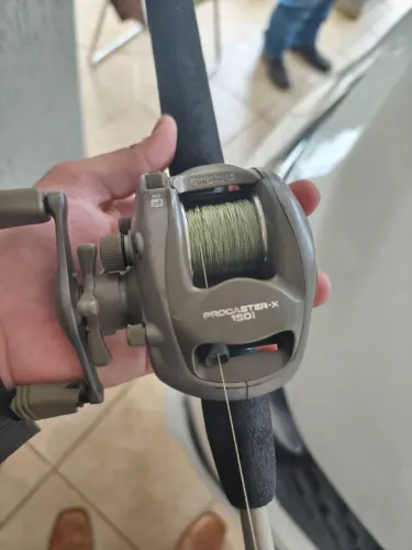 Carretilha Daiwa procaster-x 150i