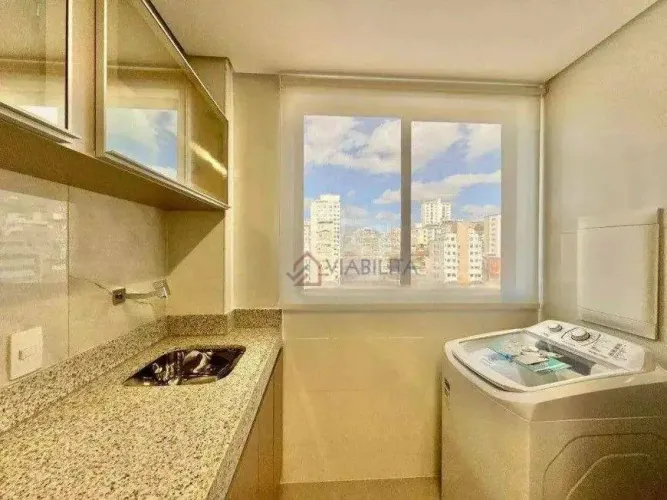 Apartamento de 03 quartos e 02 vagas de garagem para venda no bairro Sagrada Família em BH