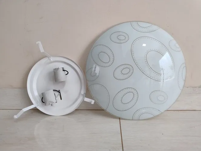 Plafons 25 cm e 30 cm.