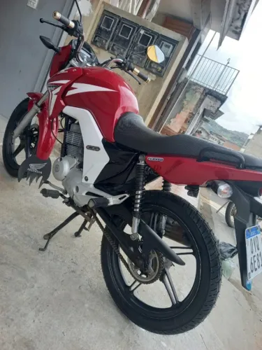 Vende-se moto