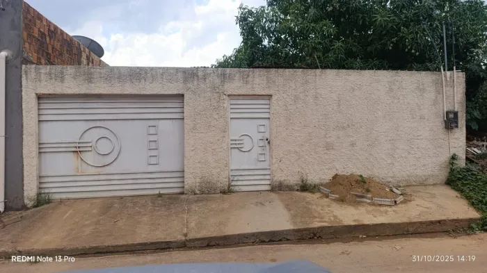 VENDE-SE ESTÁ CASA NO BAIRRO CIDADE JARDIM, PARAUAPEBAS -PA