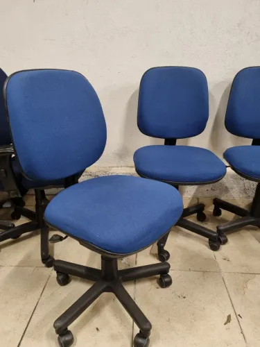 Cadeiras Para Escritório em Ótimo Estado por Apenas 229,00 cada. Temos diversos modelos