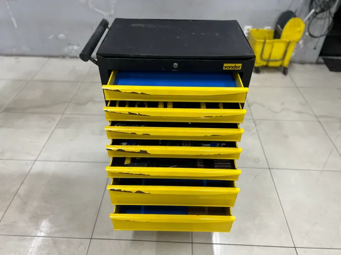CARRINHO P/ FERRAMENTAS C/ 307 PCS VONDER - R$3.500,00 - Em 10x Sem Juros No Cartão.
