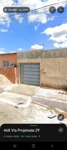 Vendo casa não terminando de 6 de largura por 29 toda murada .no crato.OBS recebo carro e