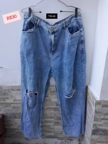 Calça jeans tamanho 48