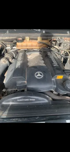 Motor V8 Mercedes bens