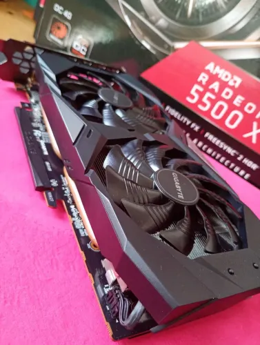 Placa de Vídeo RX5500XT