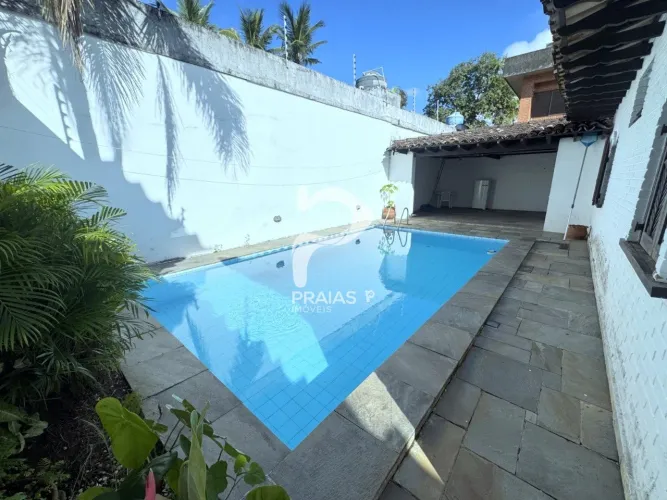 Casa térrea com piscina, 5 dormitórios, Enseada, Guarujá