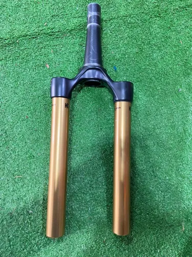 CSU Fox 34 Factory Step-Cast Kashima 29 Boost 120 mm | Espiga 13 cm | Original