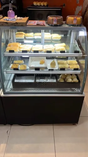 VENDO EXPOSITOR DE SALGADOS ELVI