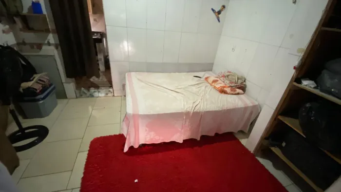 Casa disponível para venda no bairro Aeroporto Velho com quatro quartos sala cozinha . 