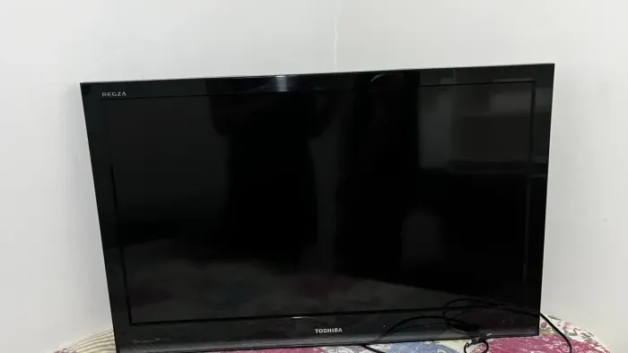 Televisão Semp Toshiba, 40 polegadas