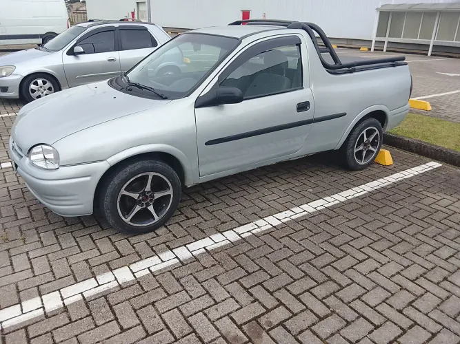 Chevrolet Corsa GL 1.6 MPFI / 1.4 EFI 2P E 4P 1996