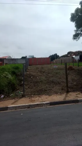 Terreno em Alambari - SP / aceito carro ou moto como parte do pagamento