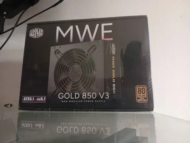 Fonte 850W 80 Plus Gold ! PFC Ativo. Produto novo e lacrado.