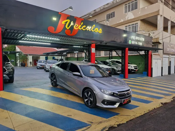 Honda Civic Sedan EXL 2.0 Flex 16V Aut.4p 2018
