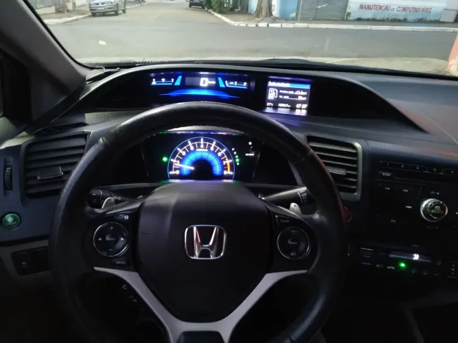 Honda Civic Sedan LXR 2.0 Flexone 16V Aut. 4P 2016