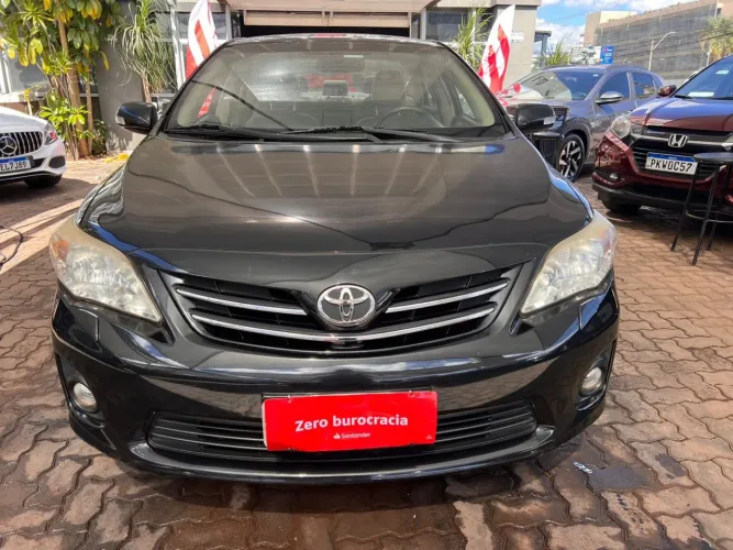 Toyota Corolla Altis 2.0 Flex 16V Aut. 2014