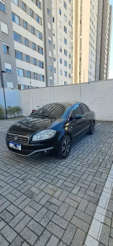 Fiat Linea Essence Dualogic 1.8 Flex 16V 4P 2015