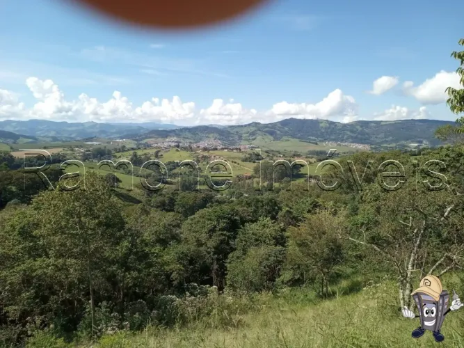 TERRENO RURAL em ITAPEVA - MG, Bairro Caraúna