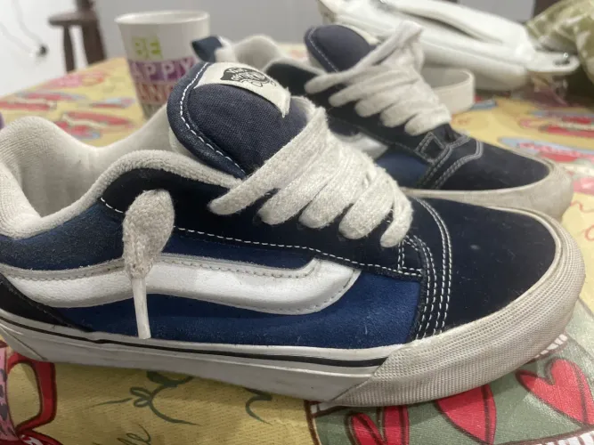 Tênis Vans Knu Skool número 35