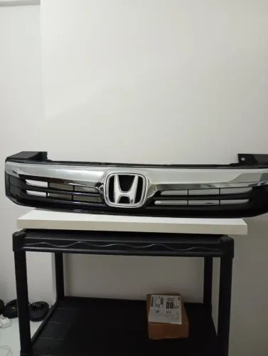 Grade dianteira veículo Honda fit
