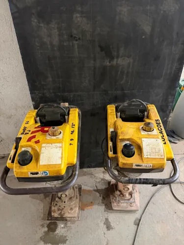 Vendo dois compactadores de solo Wacker Neuson