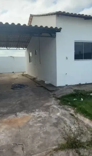 Alugo essa CASA com (POÇO ARTESIANO E SUÍTE) em Marabá