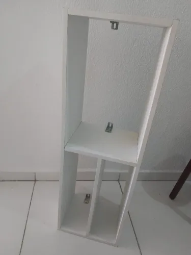 Nicho /Prateleira/ rack suspenso / aparador