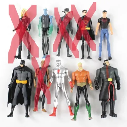 Figuras lacradas, Dc Liga Justiça Jovem, R$35 (exceto Batman e Vandal Savage R$ 70 cada )