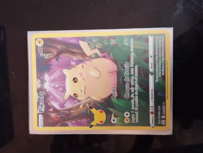Pikachu 5/25 Coleção 25 anos