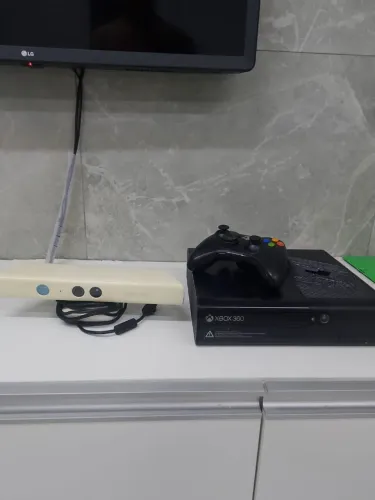 XBOX 360 SLIM