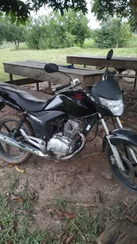 Troco por titã 160 ou vendo