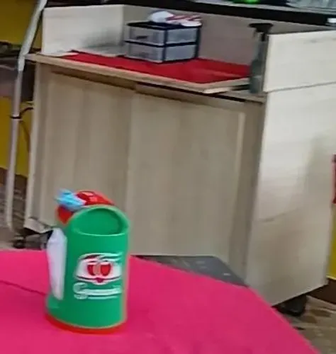 Vendo balcão de mdf para cachorro quente 