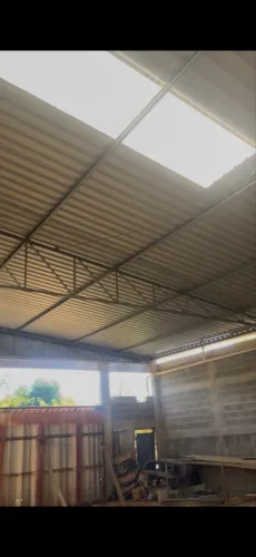 Galpão 250m2 em terreno murado de 720m2