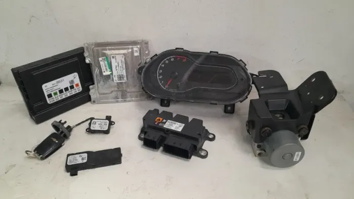 Kit Code Onix Joy 2018 Módulo Injeção 12679792 E84 Gm