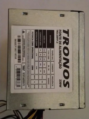 Fonte Tronos 230W.