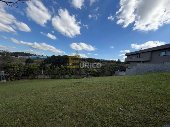 Terreno em Condomínio à venda no Condomínio Villa Lombarda em Valinhos/SP