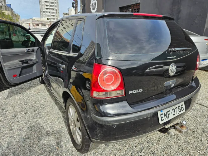 VW POLO SPORTLINE 1.6 com teto solar