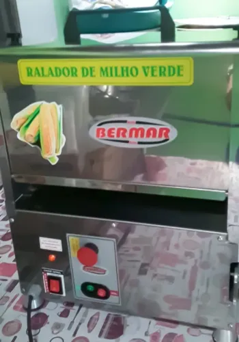 Ralador de milho verde semi-novo