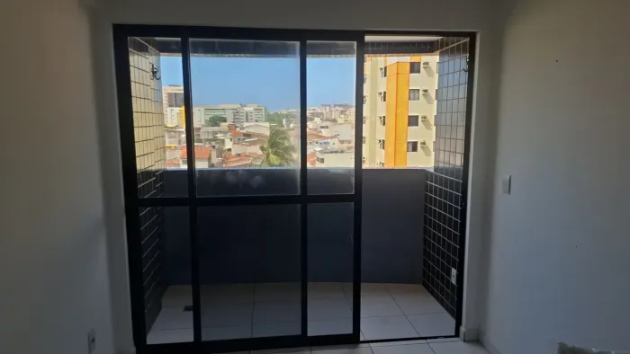 ESQUADRIA e outros itens de pedra