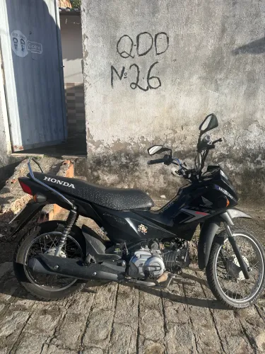 ? Honda Pop 110i ES 2026 Quitada - Apenas 5.357 Km ?
