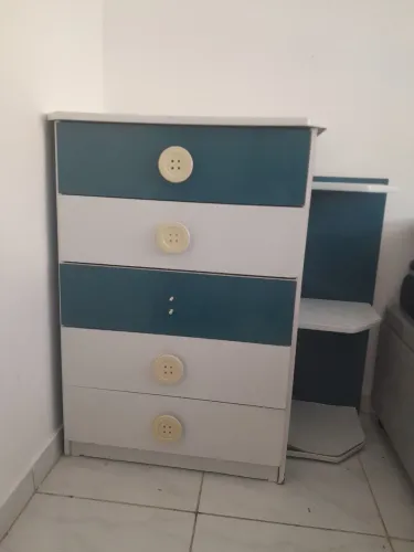 Cômoda 5 gavetas