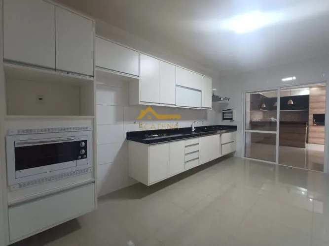 Casa de condomínio para Locação no Condomínio Villa do Bosque em Sorocaba, com 3 quartos, 