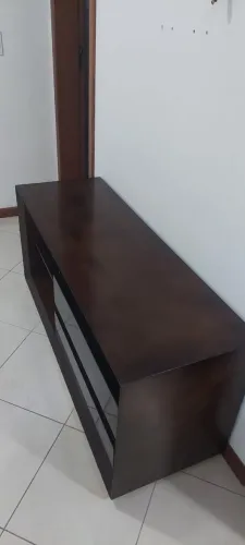 Rack de Madeira Maciça - Excelente