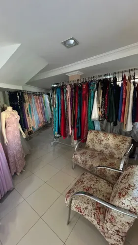 Vendo operação completa de loja de locação de trajes para festa, pronta para funcionamento