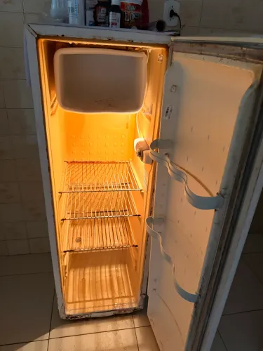 Vendo geladeira
