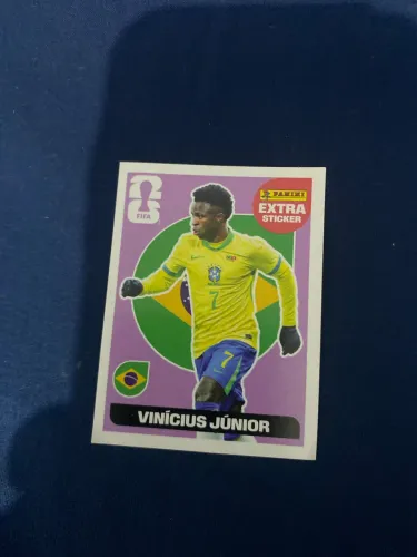 ? Figurinha Bordô Rara do Vini Jr. - Item de Colecionador ?